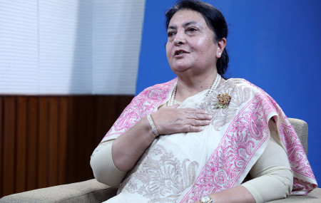 'अध्यक्ष ओली विद्या भण्डारीसँग फायर भएको स्थिति छ'